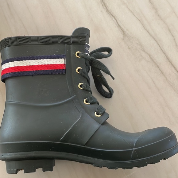Tommy Hilfiger Rubber Boots Size 8 - Picture 2 of 7